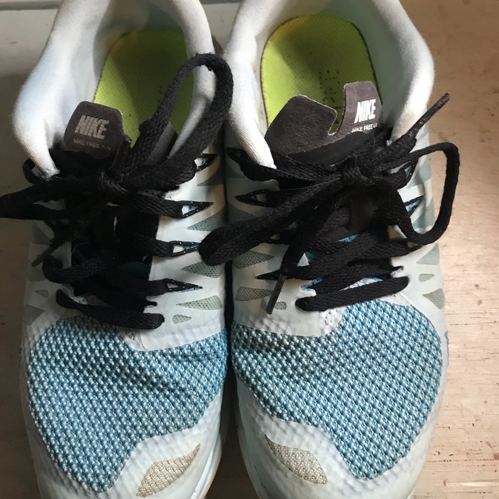 Nike Free Runs